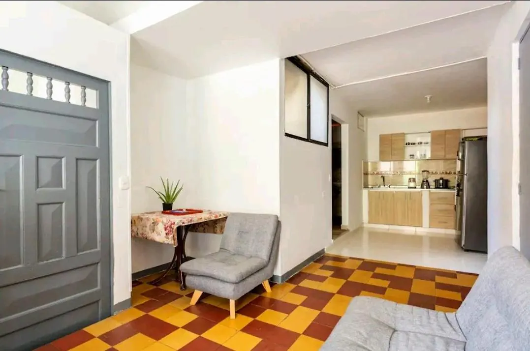 Hermosa Habitacion Medellin Homestay